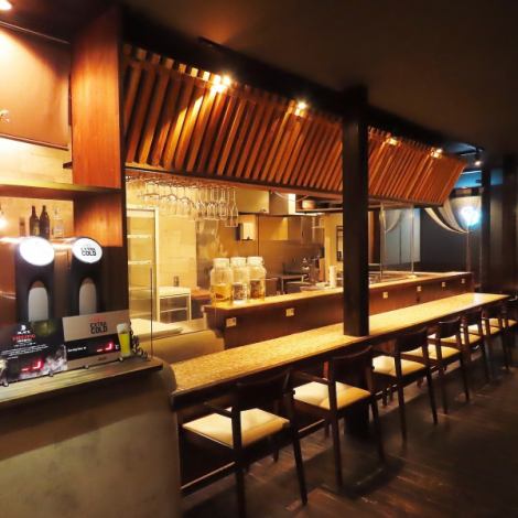 [Counter seats] There are spacious counter seats in the store! Please come and visit us after work or on your day off! A place for solo use or drinking with a small number of people (choice and easy drinking) Perfect for!! Please feel free to drop by♪