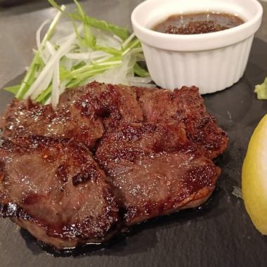 【九分九厘定番ハラミステーキコース】料理7品＋120分飲み放題　4400円(税込)