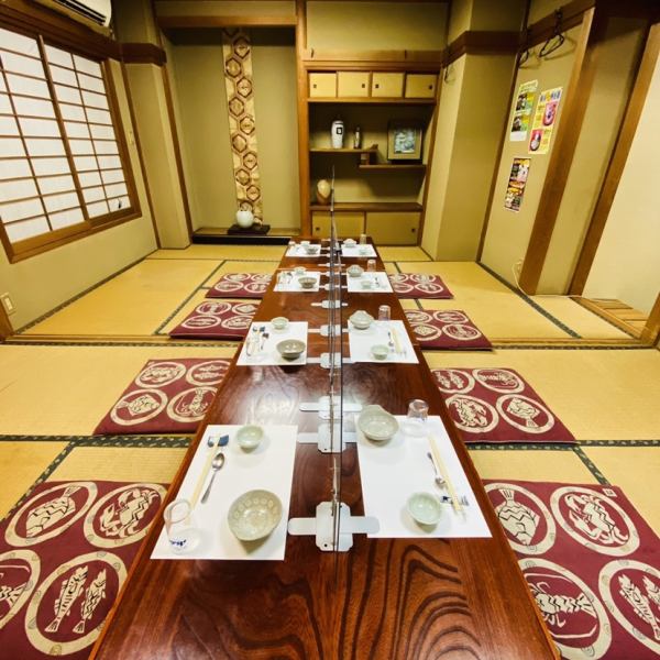 【お座敷個室】最大４５名収容可能なお座敷席は現在８名様から個室をご用意。人数に合わせて広めのお席をご用意します。※各種宴会にオススメな飲み放題付きコース多数ご用意しております