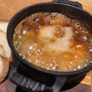 カマンベールとはちみつのオーブン焼き