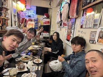 我們可以承辦18至25人的私人聚會！歡迎聯絡我們以了解更多資訊。