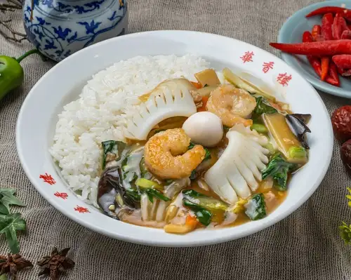 五目あん掛けご飯