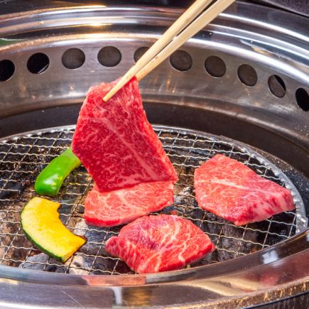 【鹿児島産黒毛和牛肉盛り！肉好きも満足の贅沢セット】朱雀セット (約2～3人前)8,800円(税込)