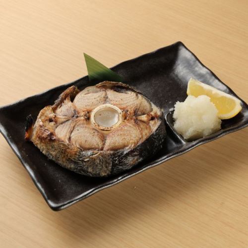 豪快マグロのテール焼き