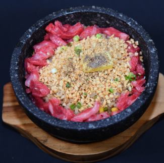 Stone grilled wagyu beef garlic rice