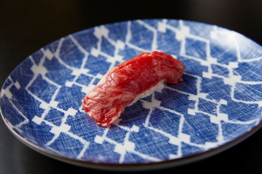 Red meat/marbled meat sushi