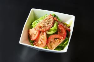 Tomato salad