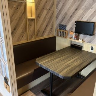 最大4名様ご案内可能な完全個室2部屋ご用意しております♪お気軽にお問い合わせください♪[静岡/女子会/記念日/居酒屋/宴会/飲み放題/酒/肉/チーズ/会社宴会/女子会/二次会/誕生日/サク飲み]