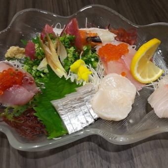 【お得に宴会】半月コース♪寿司、刺身、揚げ物等＋デザート付全6品⇒3630円(税込)