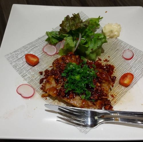 蒜味烤鸡特制～用叉刀享用～