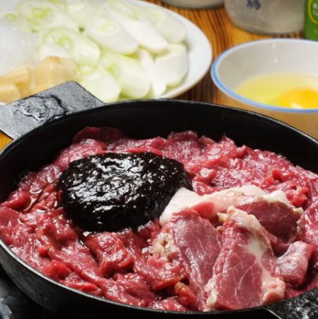 Domestic best Horse meat dish ☆ Low calorie High protein, beauty ◎ Let's ride with cold winter in horse meat!
