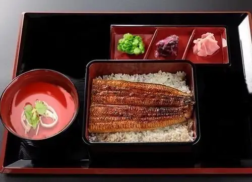 鰻魚飯（半份）