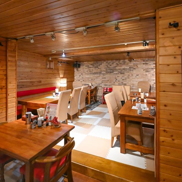 【大人数での宴会も大歓迎!】貸切も可能!広々とした空間で、貸切も承っております。会社の宴会や仲間との集まりなど、様々なシーンでご利用いただけます。人数やご予算に合わせて、最適なプランをご提案いたしますので、お気軽にご相談ください!