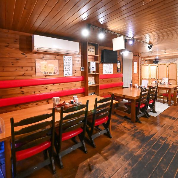 【どんなシーンにも対応!】様々な利用シーン飲み会、宴会、女子会、デート、お一人様など、様々なシーンでご利用いただけます!美味しい料理と種類豊富なお酒を囲んで、素敵な時間をお過ごしください。お一人様でも気軽に立ち寄れる、アットホームな雰囲気も魅力です♪