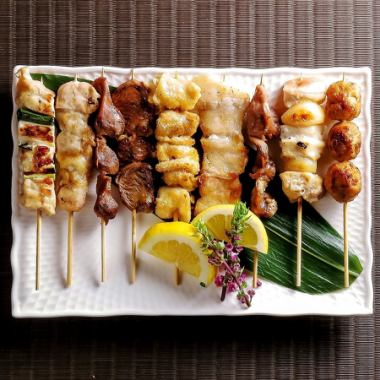 [Secret sauce since its founding!] Traditional taste for more than 30 years since its founding! With a secret sauce that has been handed down since its founding♪ "Specialty yakitori"