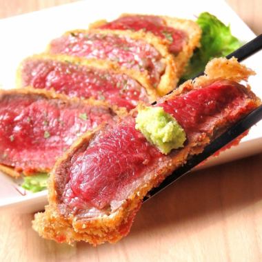 [Carefully-selected meat dishes are also a must-see!] "Beef cutlet" packed with the original flavor of meat in a private room... 2 hours all-you-can-drink "Beef cutlet course" 4,000 yen