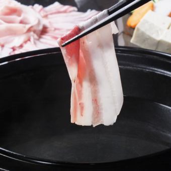 【包房保证】萨摩名产黑猪肉涮锅★/2小时无限畅饮“萨摩涮锅套餐”5,000日元（含税）