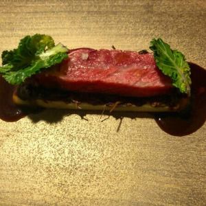 信州峯村牛サーロイン　赤ワインソース