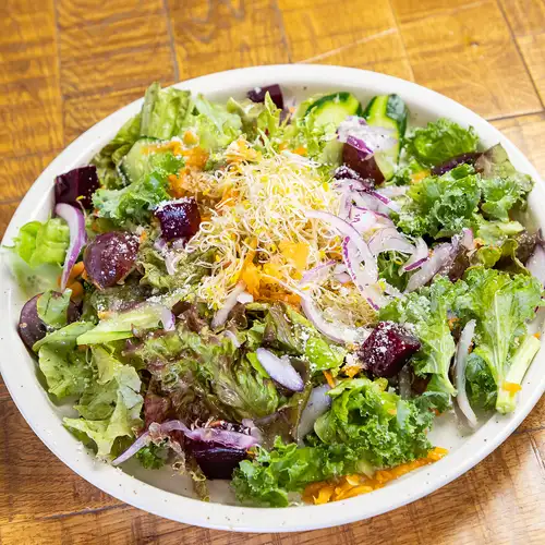 [Made with fresh vegetables from Yamada Farm]