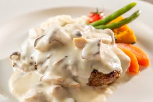 Hamburg steak with Japanese Black beef and mushroom cream sauce