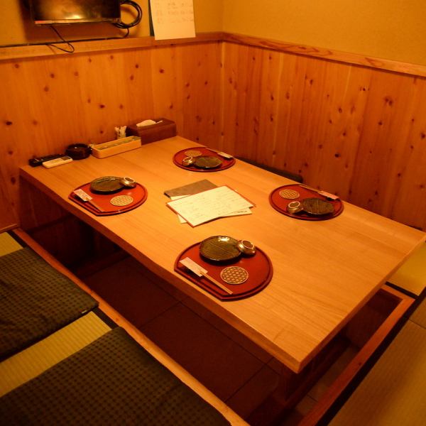 Completely equipped with a private private room.It is convenient for entertaining and for families.We can accommodate up to 6 people.We also have ingredients and dishes unique to Okinawa.Enjoy exquisite tempura and food in a relaxed and calm atmosphere.