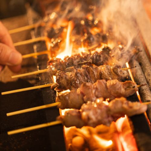 旨味が自慢！こだわりのやきとん、焼き鳥を是非ご堪能ください！！飲み放題居酒屋コースもご用意◎