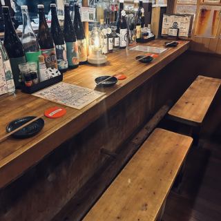 お一人様やカップルにはカウンターがおすすめ！仕事帰りのちょい飲みなどにも最適☆