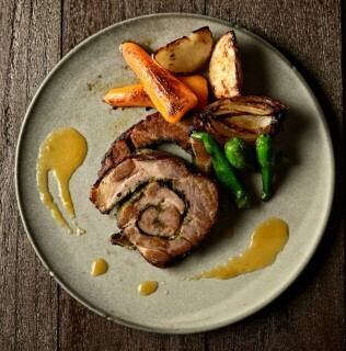 【おすすめ肉料理】シンプルに素材の旨みを活かした逸品。