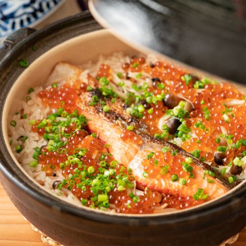 鮭といくらの土鍋ご飯