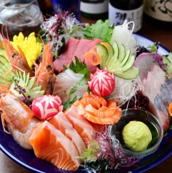 Assorted sashimi