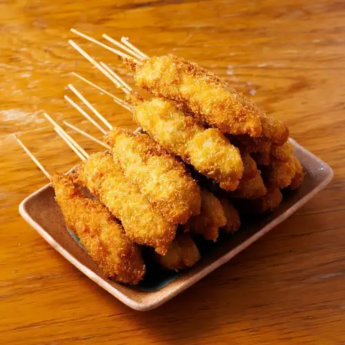 Mount Fuji-sized portion of 15 kushikatsu skewers