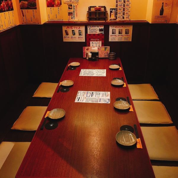 【完全個室】2、4、6、8名様用半個室風のお席ございます。女子会やご家族でのご利用にもピッタリ♪
