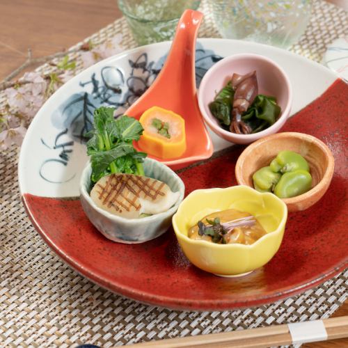 目でも楽しめる彩り前菜☆