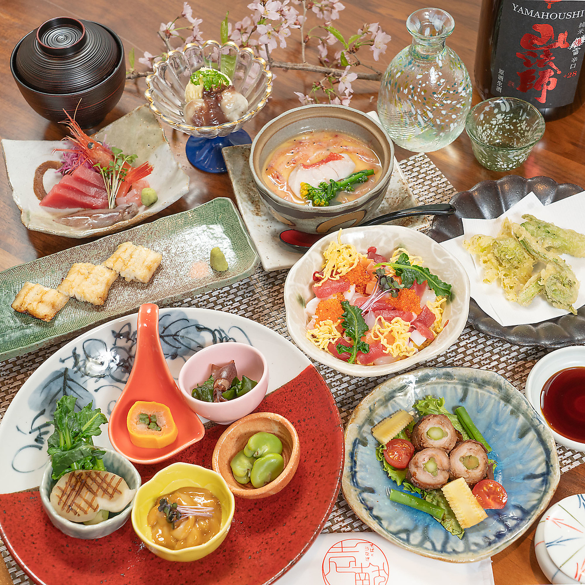 I enjoyed soba noodles and eel.Perfect for a slightly luxurious lunch or lunch gathering.