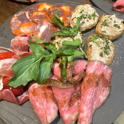 8※のイチ押しメニューと季節の贅沢な食材を使用した一品のコース。◆3850円コース