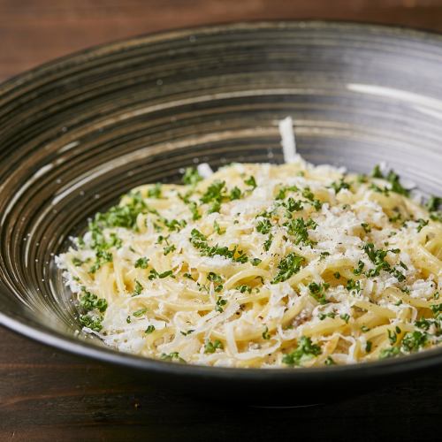 Gorgonzola cheese cream sauce pasta