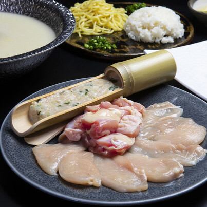 水炊き鍋コース１人前　※２名様より承ります。