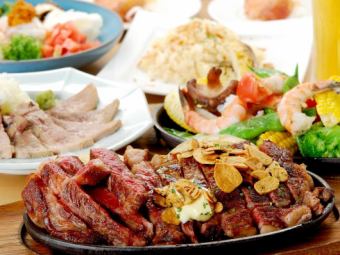 【铁板烧套餐】含税2,500日元（共9道菜），可以品尝广岛名产和牛通骨和特制肉碎