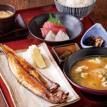 お食事も充実しております