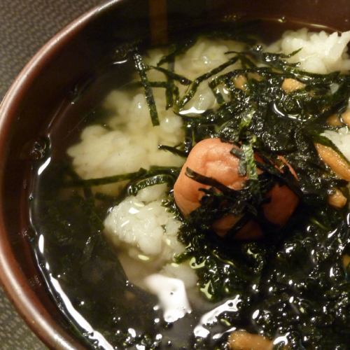 Ochazuke (plum, seaweed, salmon)