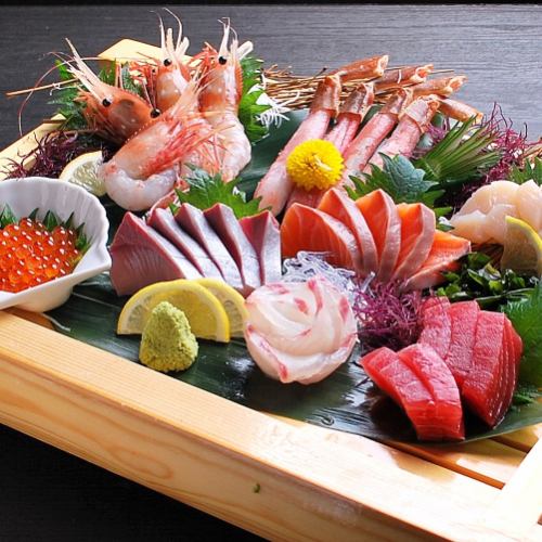 お酒が進む逸品料理が豊富