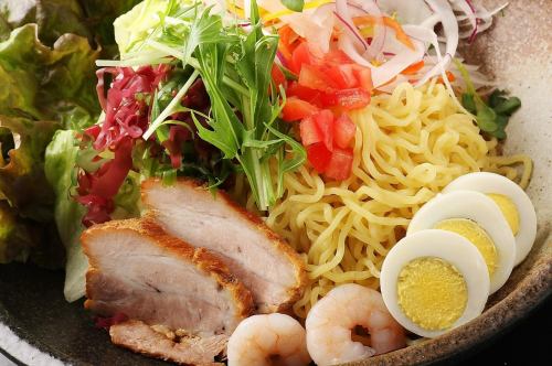 ラーメンサラダ