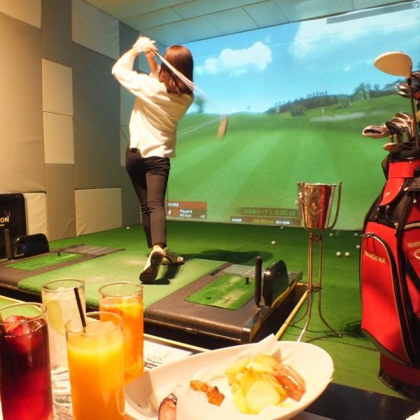 【ゴルフシミュレーション6台完備】ゴルフバーで盛り上がるポイント！チーム戦をすると別の盛り上がり方が出来ます。上野・御徒町の新たな楽しみ方が出来ますよ！ゴルフ合コンや会社帰りの飲み会の際にも是非♪