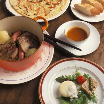 ≪Choice of main course≫Fish or meat dishes, etc.<7 dishes in total>Cheminée mini course 6,000 yen