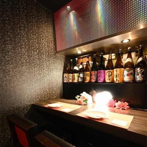 調理風景がダイレクトにご覧いただけます。二名様のご利用やカップルでもご利用ならカウンター席をかなりオススメします♪♪