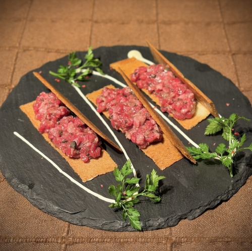 和牛タルタルサンド