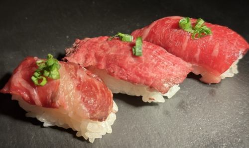 和牛肉寿司３種盛り