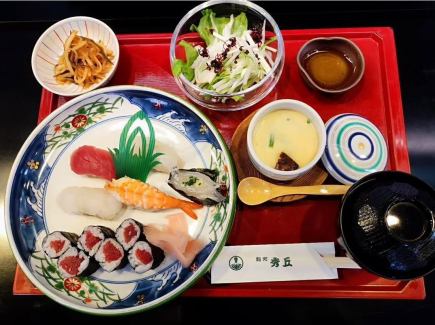 <昼> 秀丘ランチ1800円(税込)