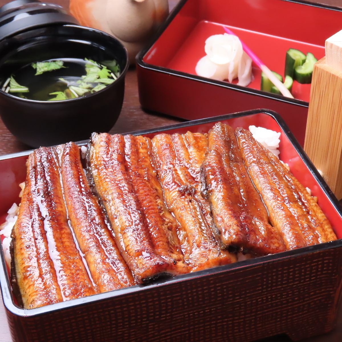 Luxury courses such as eel and tempura are recommended for banquets and farewell parties!