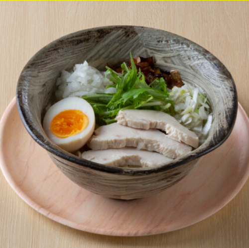 鶏白湯ラーメンもご提供！